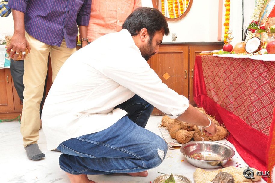 Nara-Rohith-Savithri-Movie-Opening